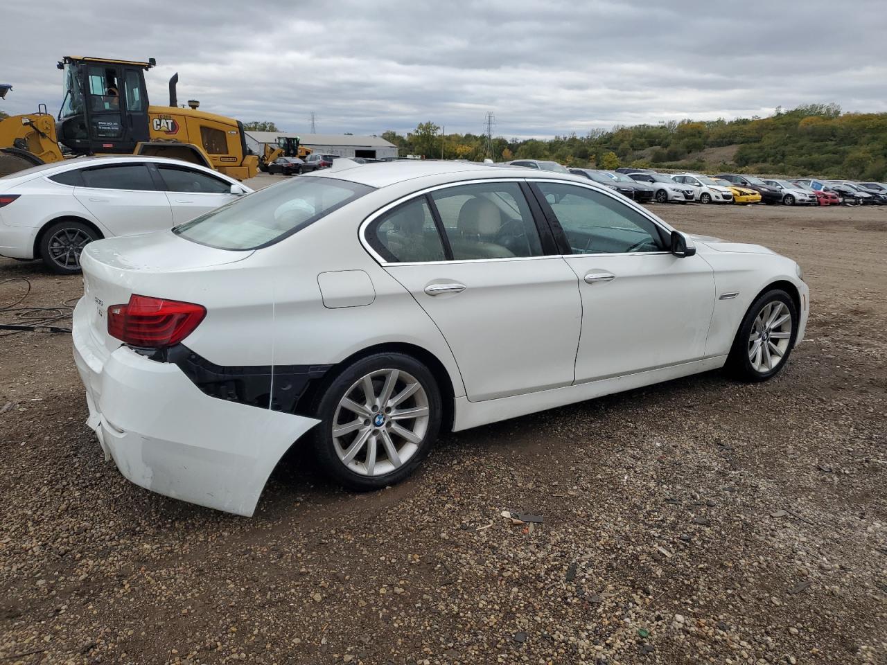 2015 BMW 535 Xi - Фото 3