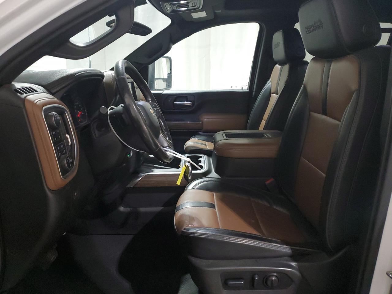 2022 Chevrolet Silverado K2500 High Country - Фото 7