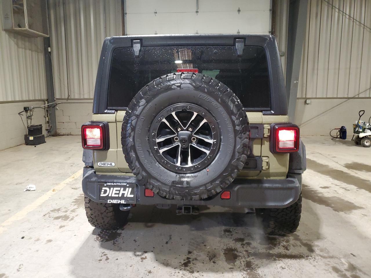 2025 Jeep Wrangler Sport - Image 6
