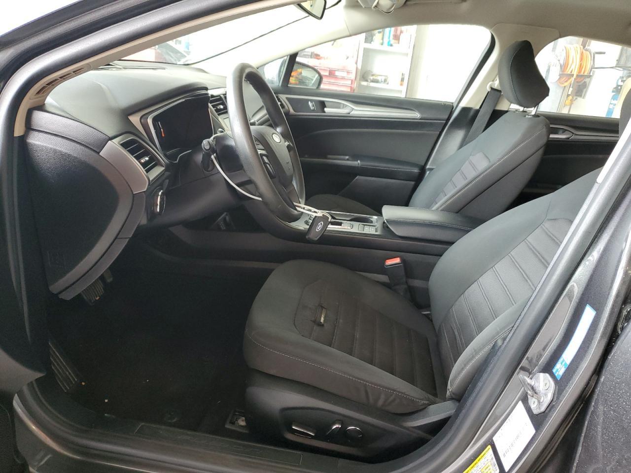 2020 Ford Fusion Se - Image 7