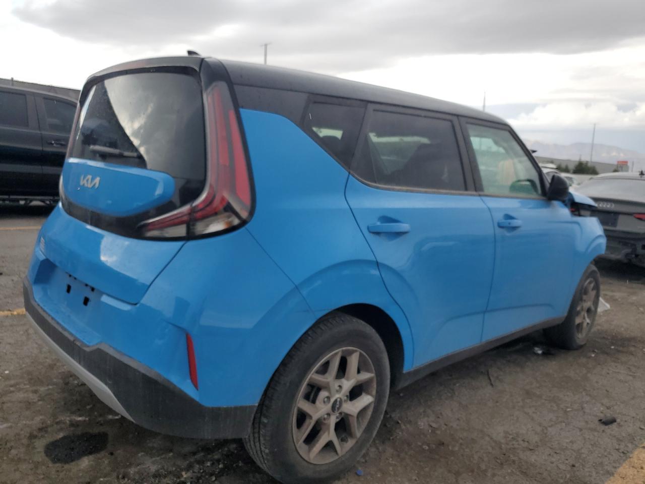 2023 Kia Soul Lx - Фото 3