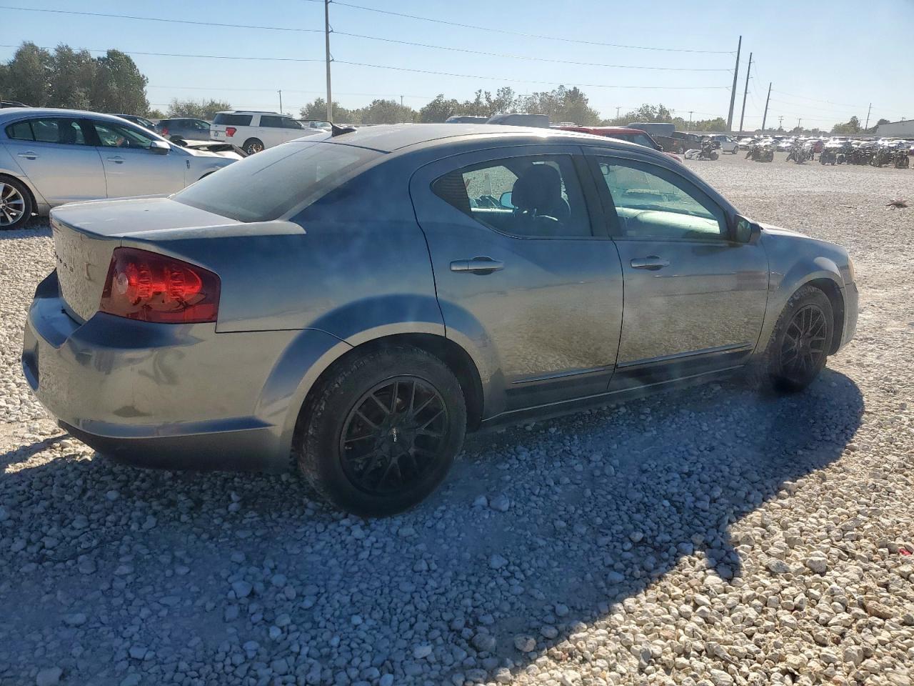 2012 Dodge Avenger Se - Фото 3