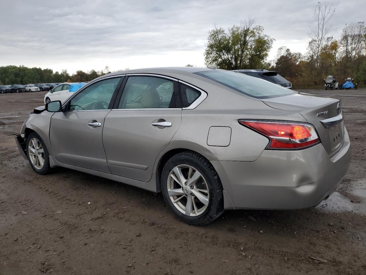 2014 Nissan Altima 2.5 - Фото 2
