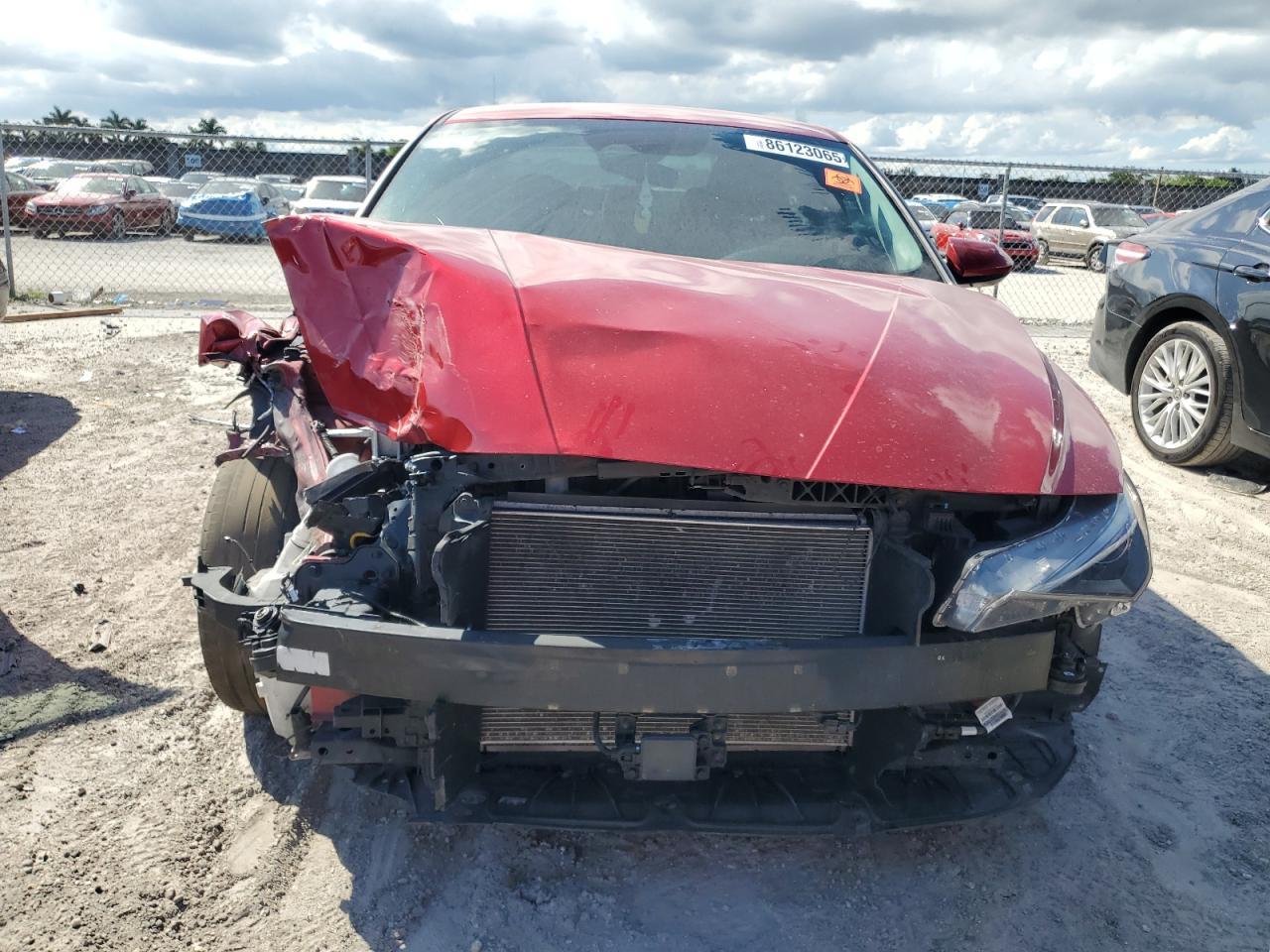 2021 Hyundai Elantra Sel - Фото 5