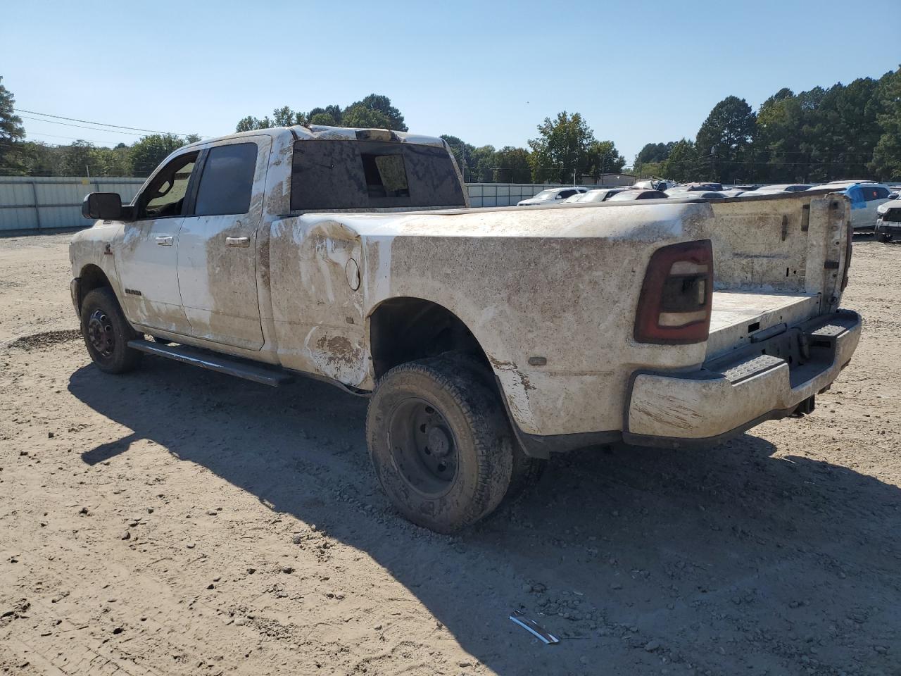 2022 Ram 3500 Big Horn/Lone Star - Фото 2