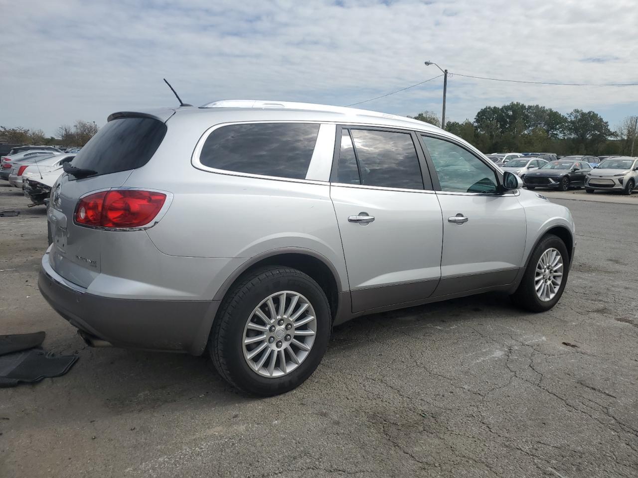 2012 Buick Enclave - Image 3