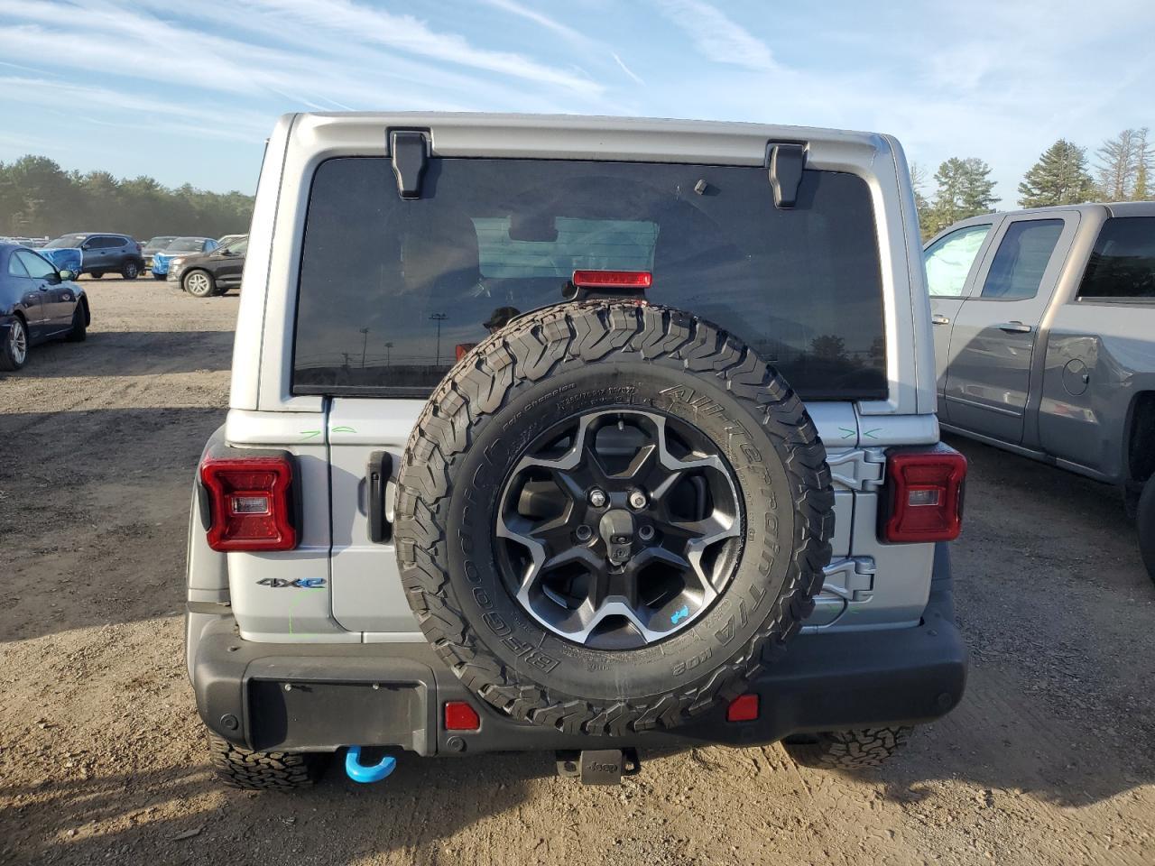 2023 Jeep Wrangler Rubicon 4Xe - Фото 6