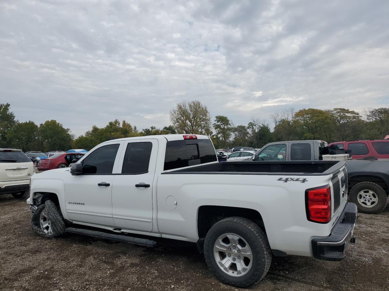 2015 Chevrolet Silverado K1500 Lt - Image 2