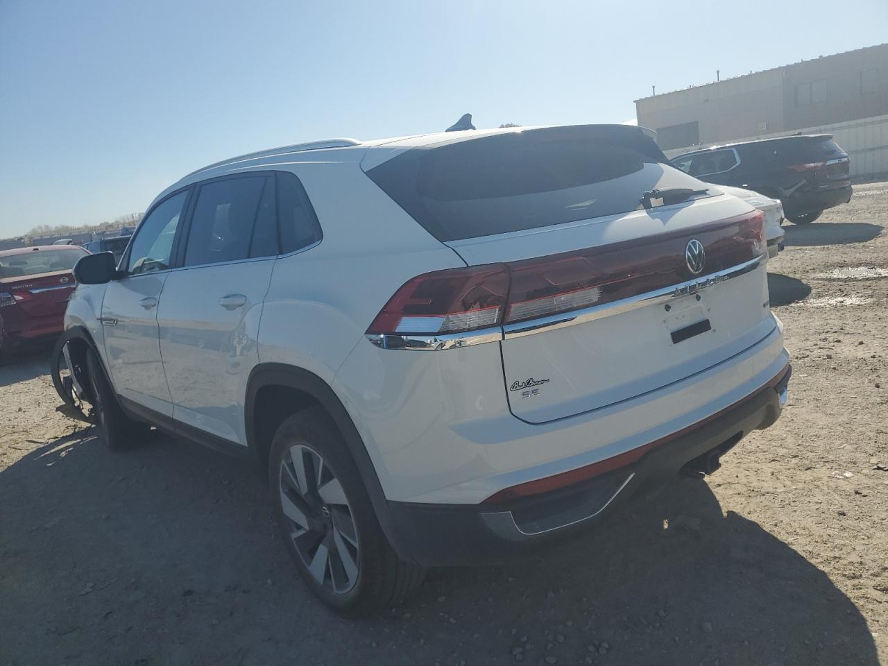 2024 Volkswagen Atlas Cross Sport Se - Фото 2
