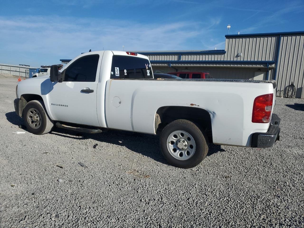 2009 Chevrolet Silverado C1500 - Фото 2
