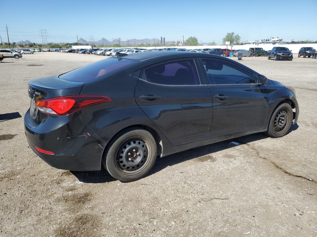 2016 Hyundai Elantra Se - Фото 3