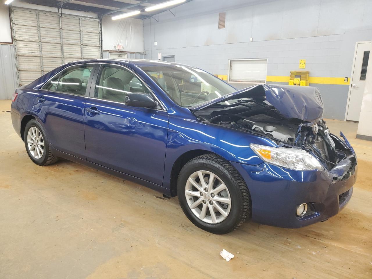 2011 Toyota Camry Se - Фото 4