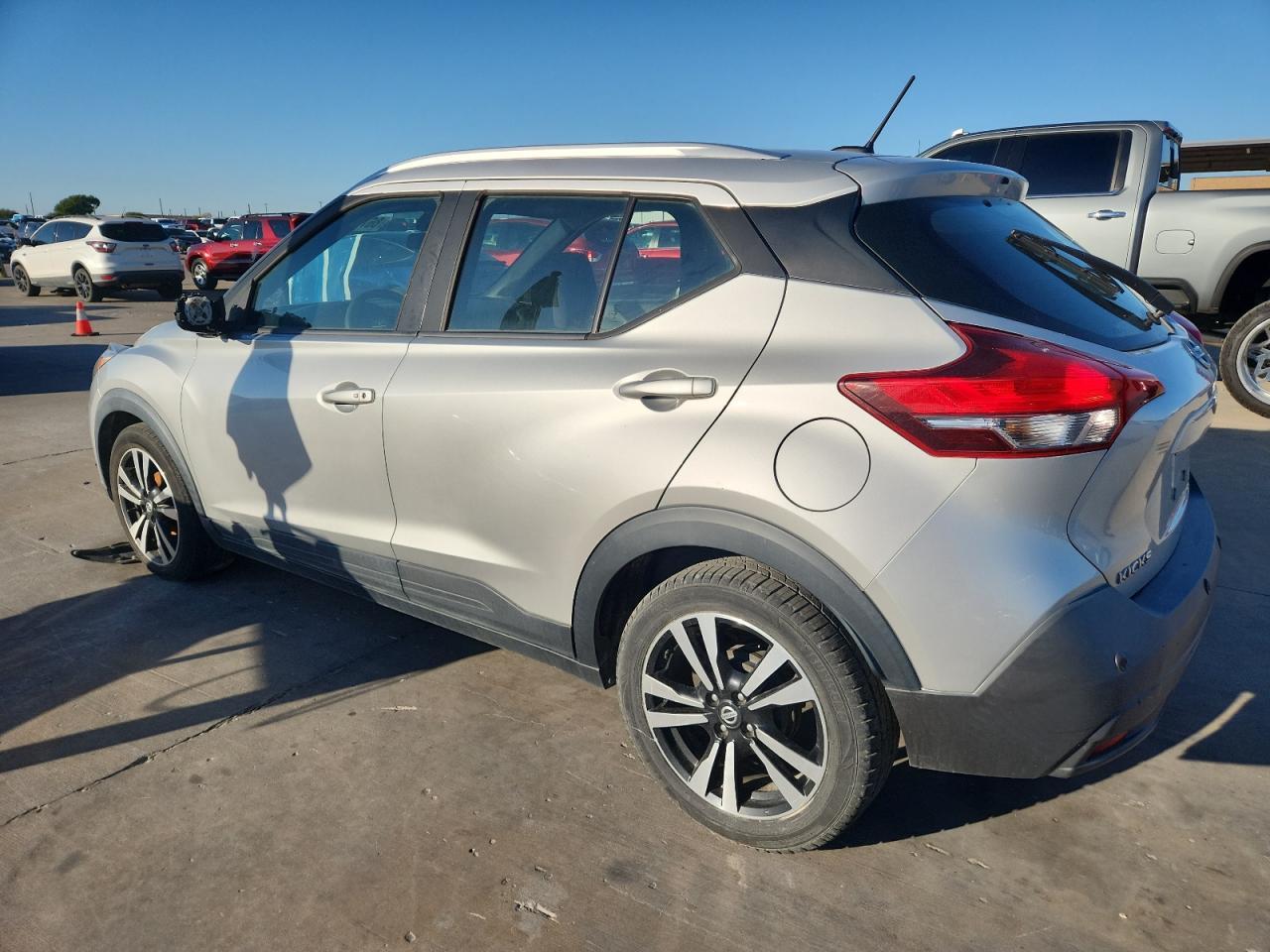 2020 Nissan Kicks Sv - Фото 2