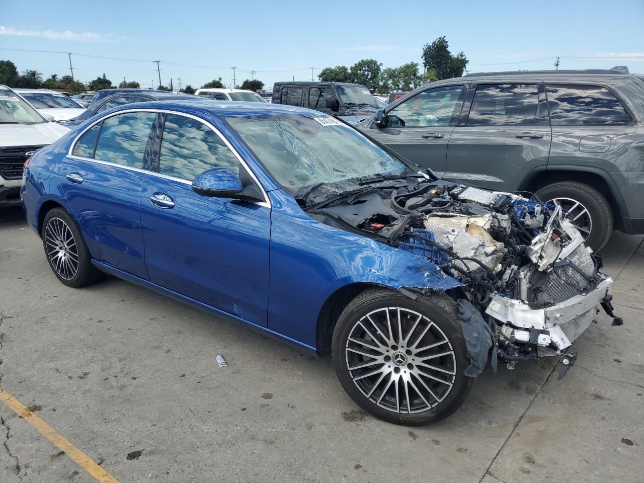 2024 Mercedes-Benz C 300 - Фото 4