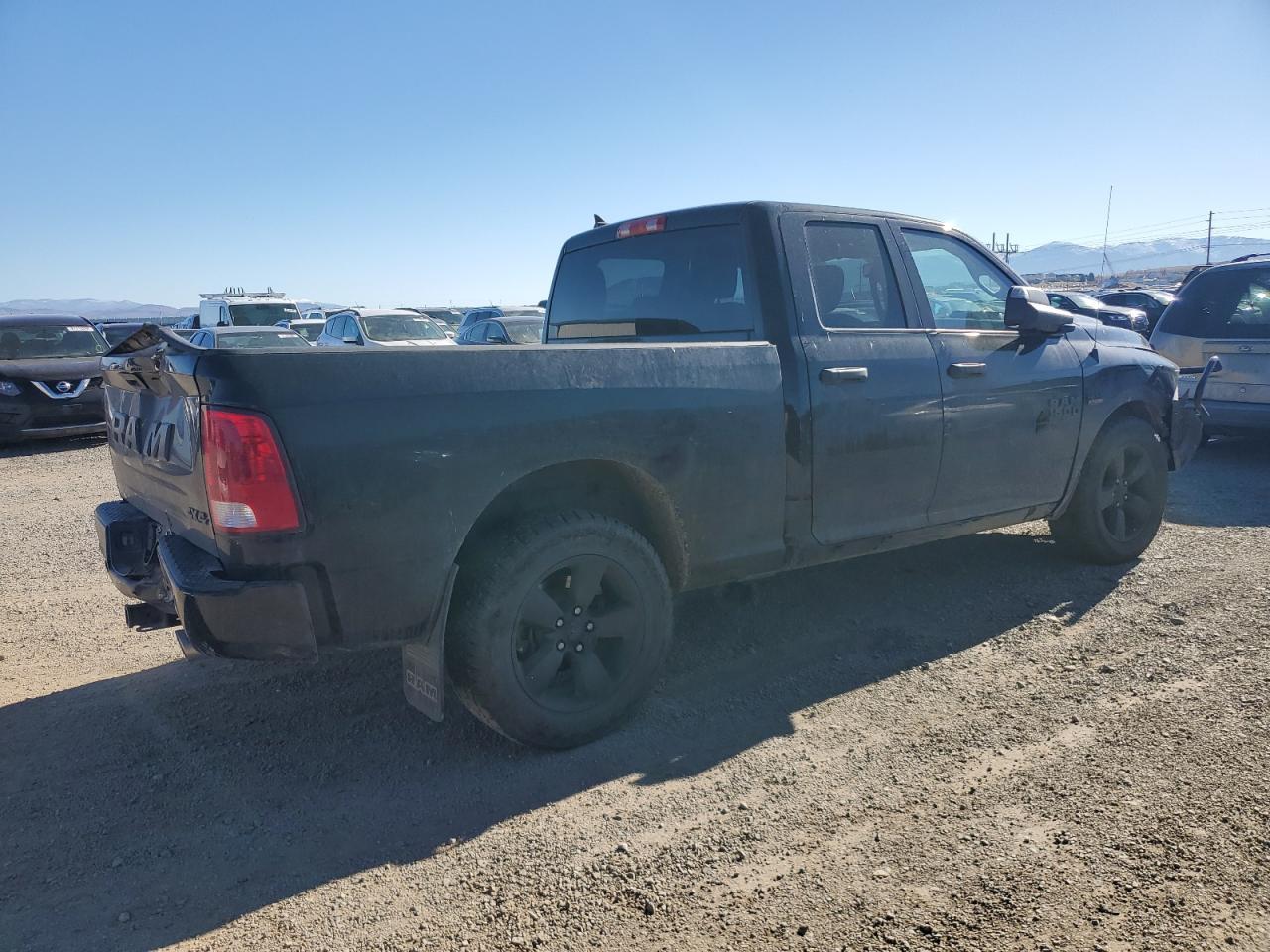 2019 Ram 1500 Classic Tradesman - Фото 3