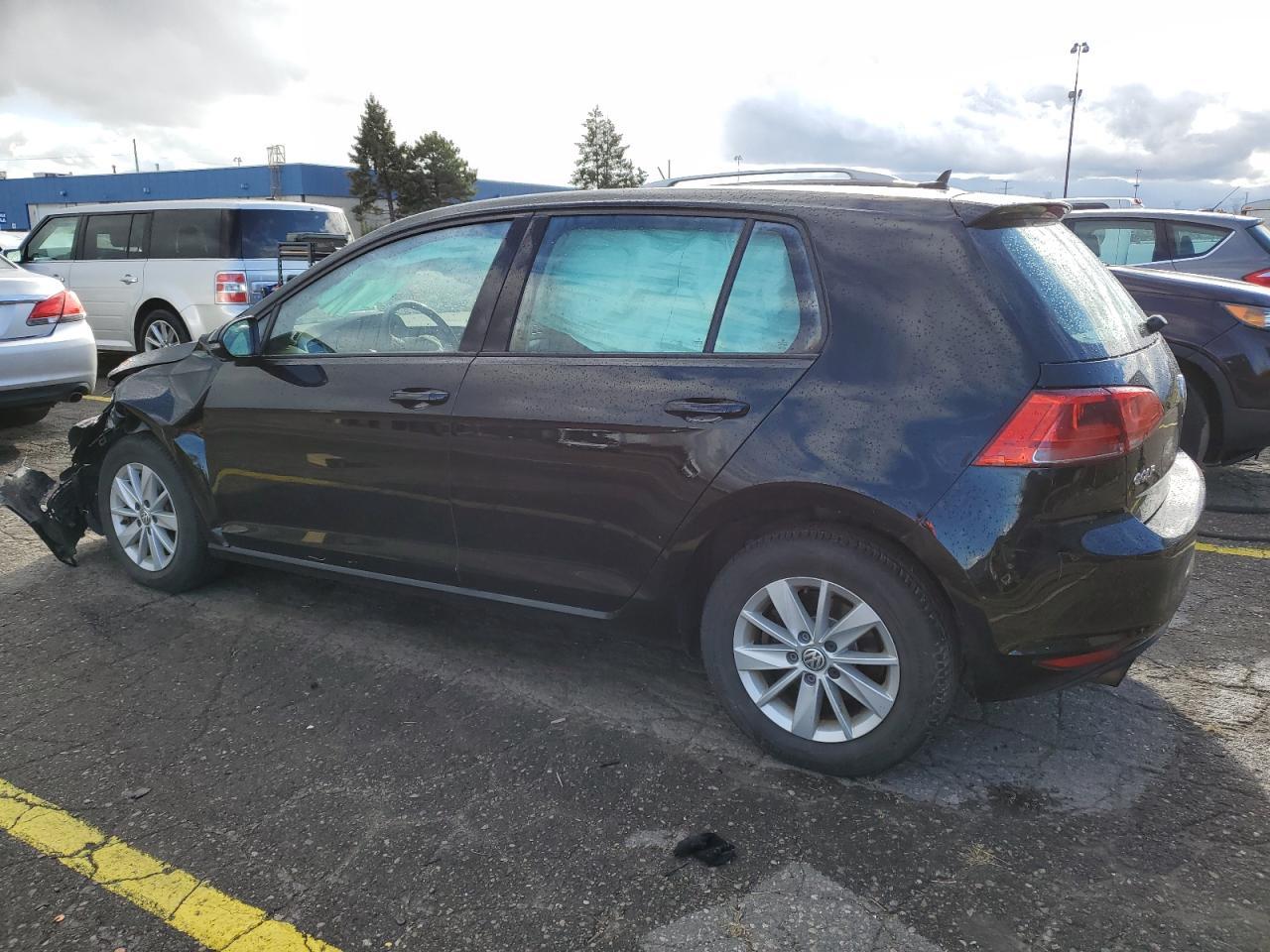 2016 Volkswagen Golf S/Se - Image 2