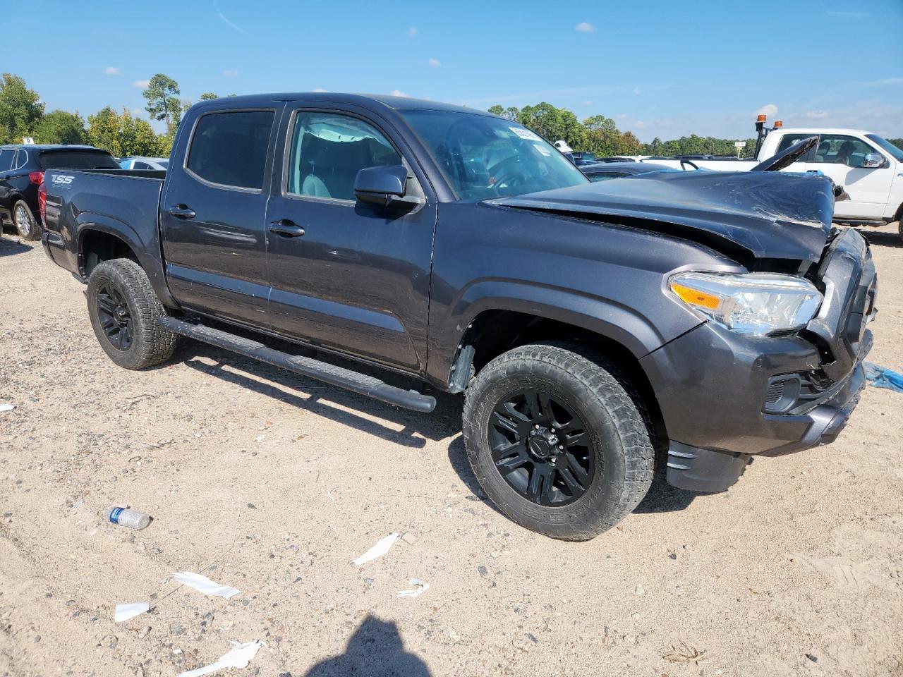 2022 Toyota Tacoma Double Cab - Image 4