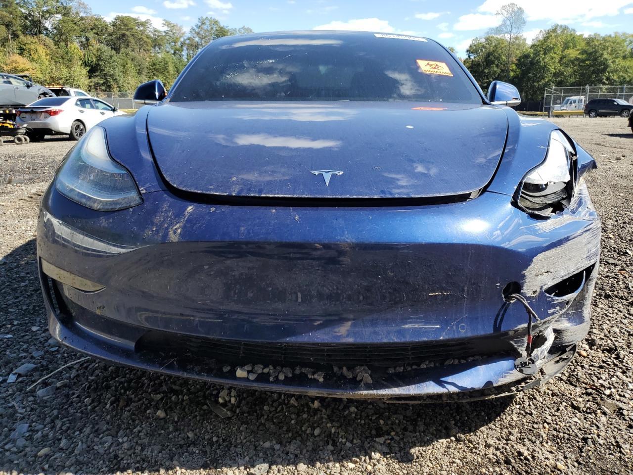 2018 Tesla Model 3 - Фото 5
