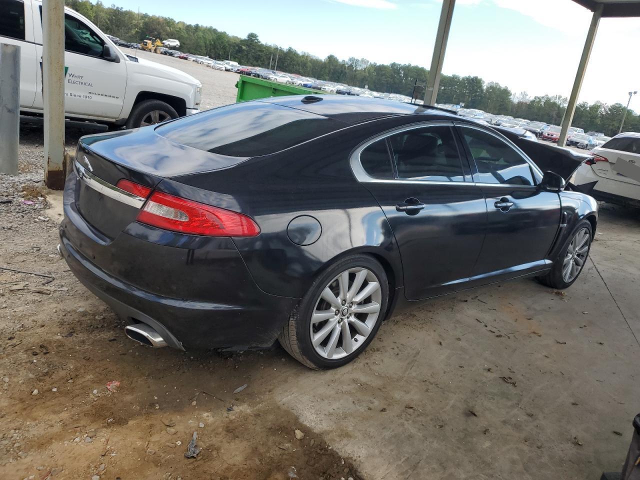 2011 Jaguar Xf - Фото 3