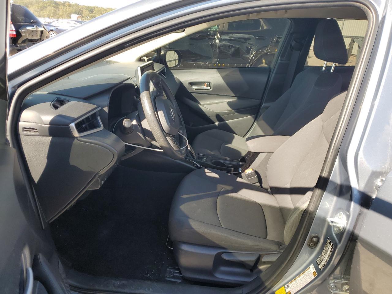 2021 Toyota Corolla Le - Фото 7