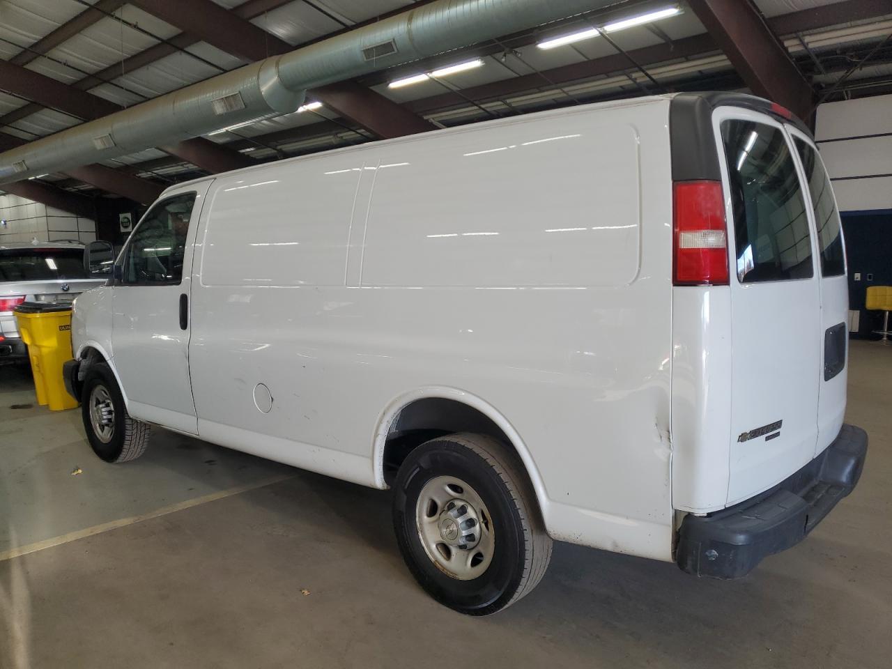 2016 Chevrolet Express G2500 - Image 2