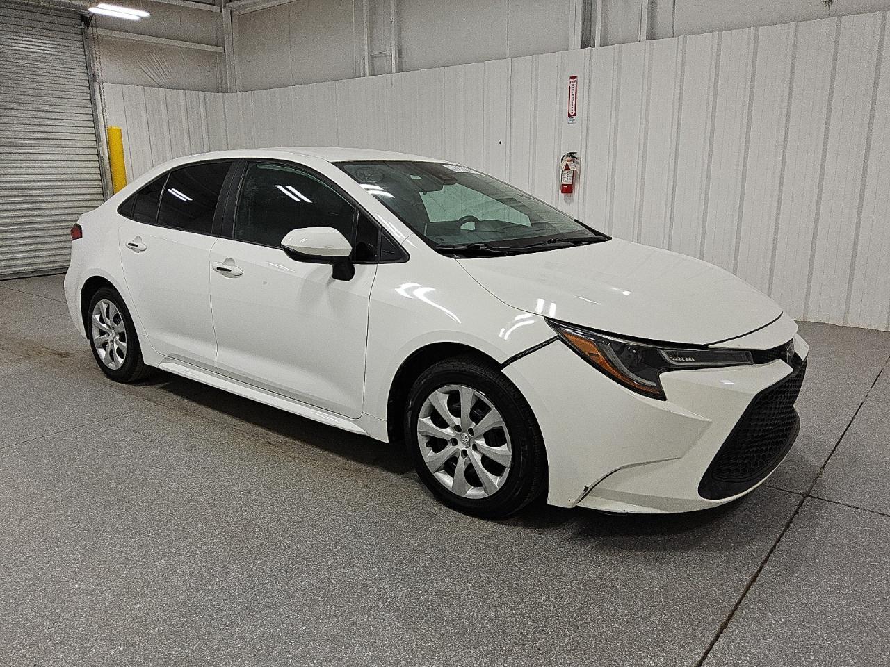 2021 Toyota Corolla Le - Фото 4