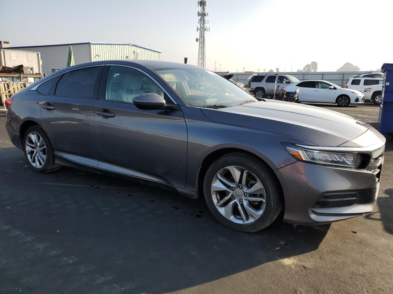 2018 Honda Accord Lx - Фото 4
