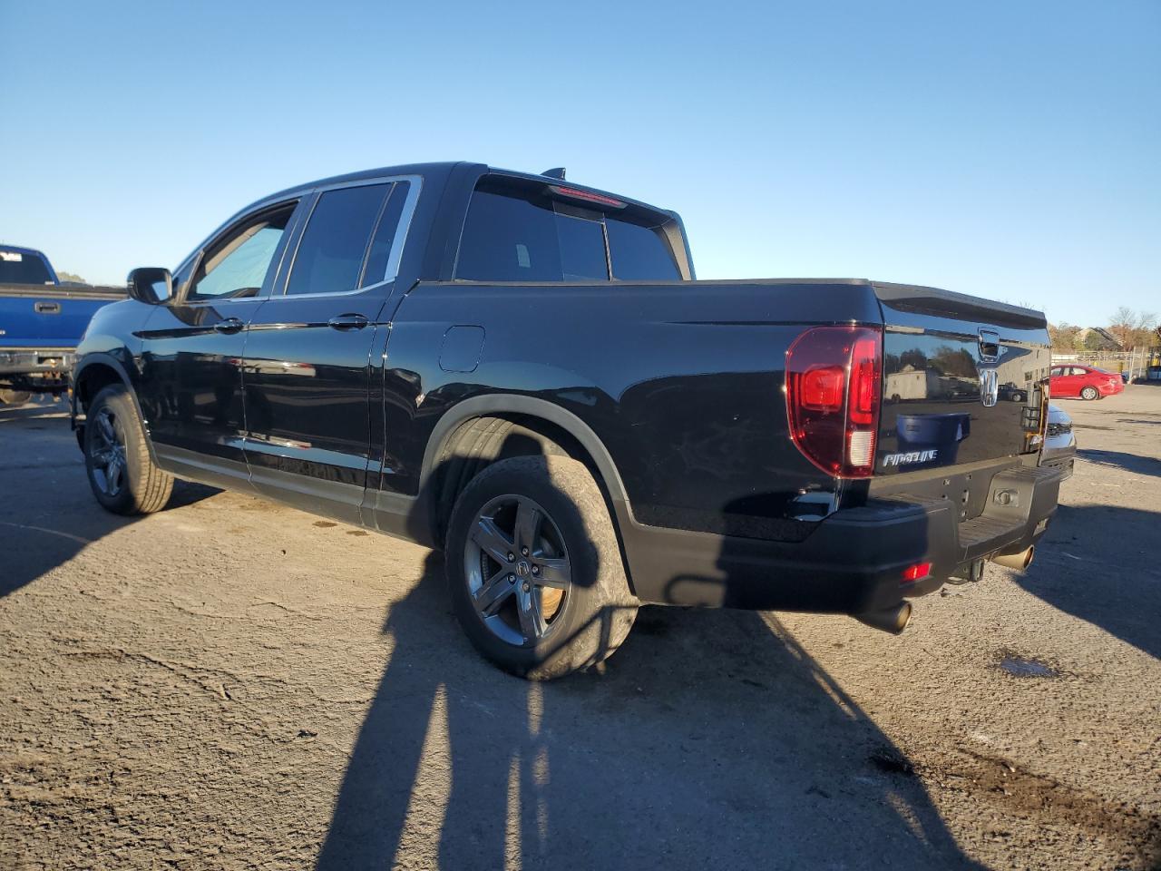 2023 Honda Ridgeline Rtl - Image 2