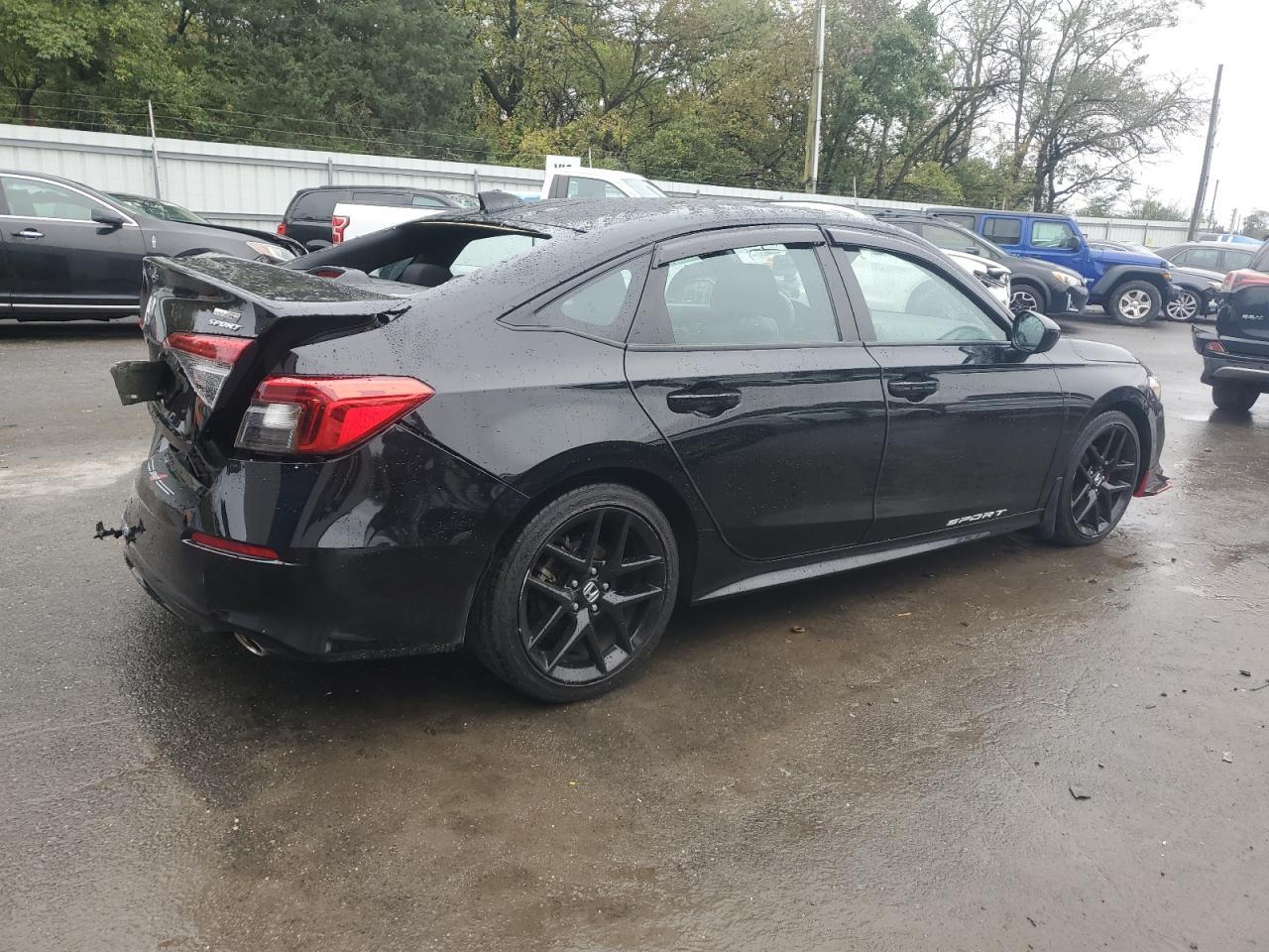 2023 Honda Civic Sport - Image 3