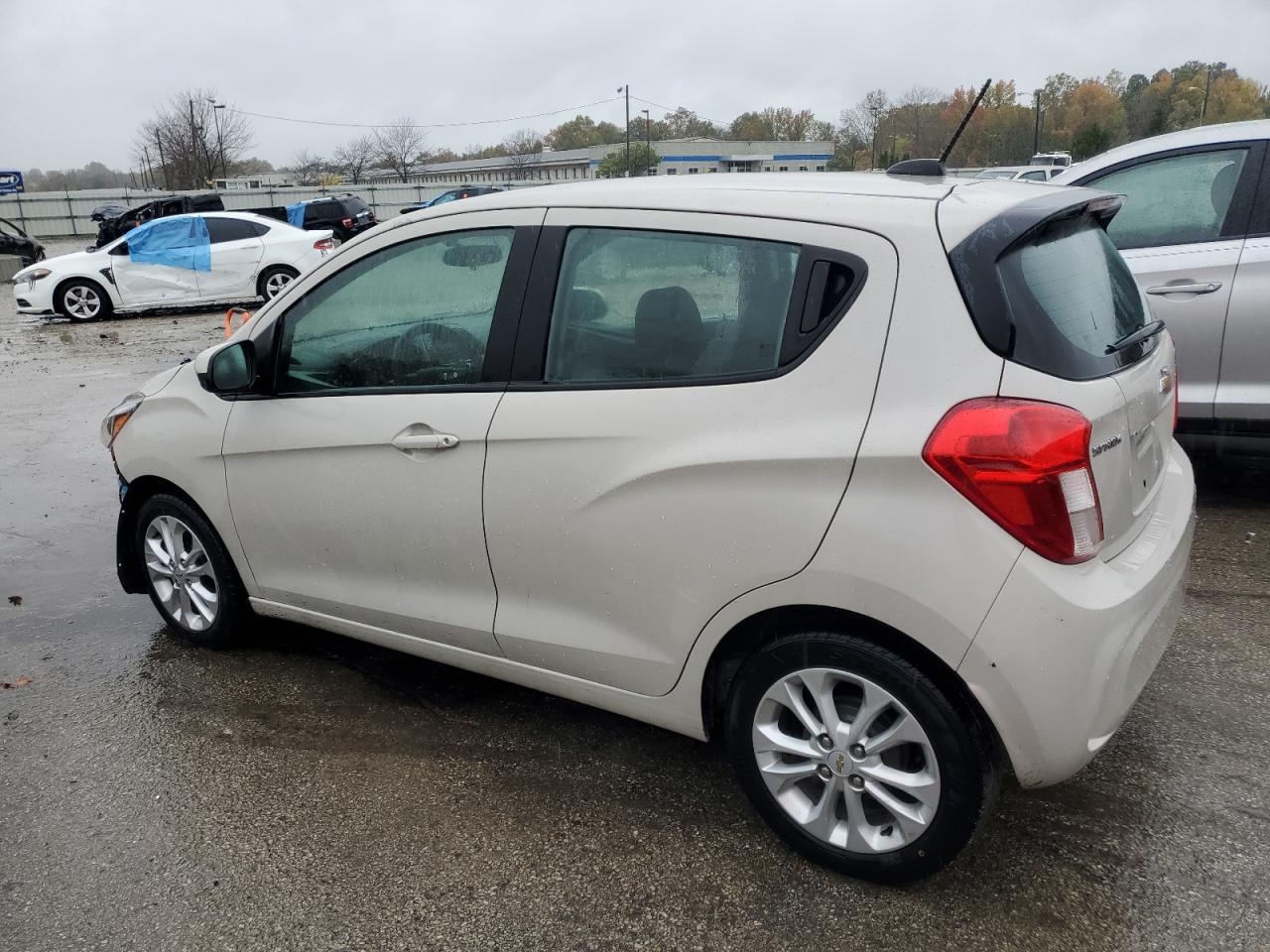 2021 Chevrolet Spark 1Lt - Фото 2