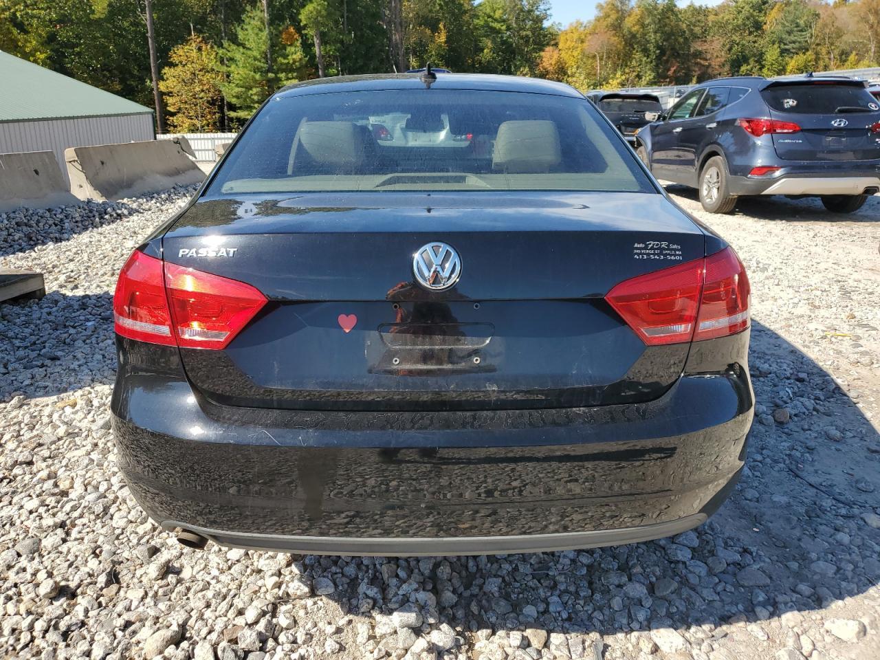 2013 Volkswagen Passat S - Фото 6