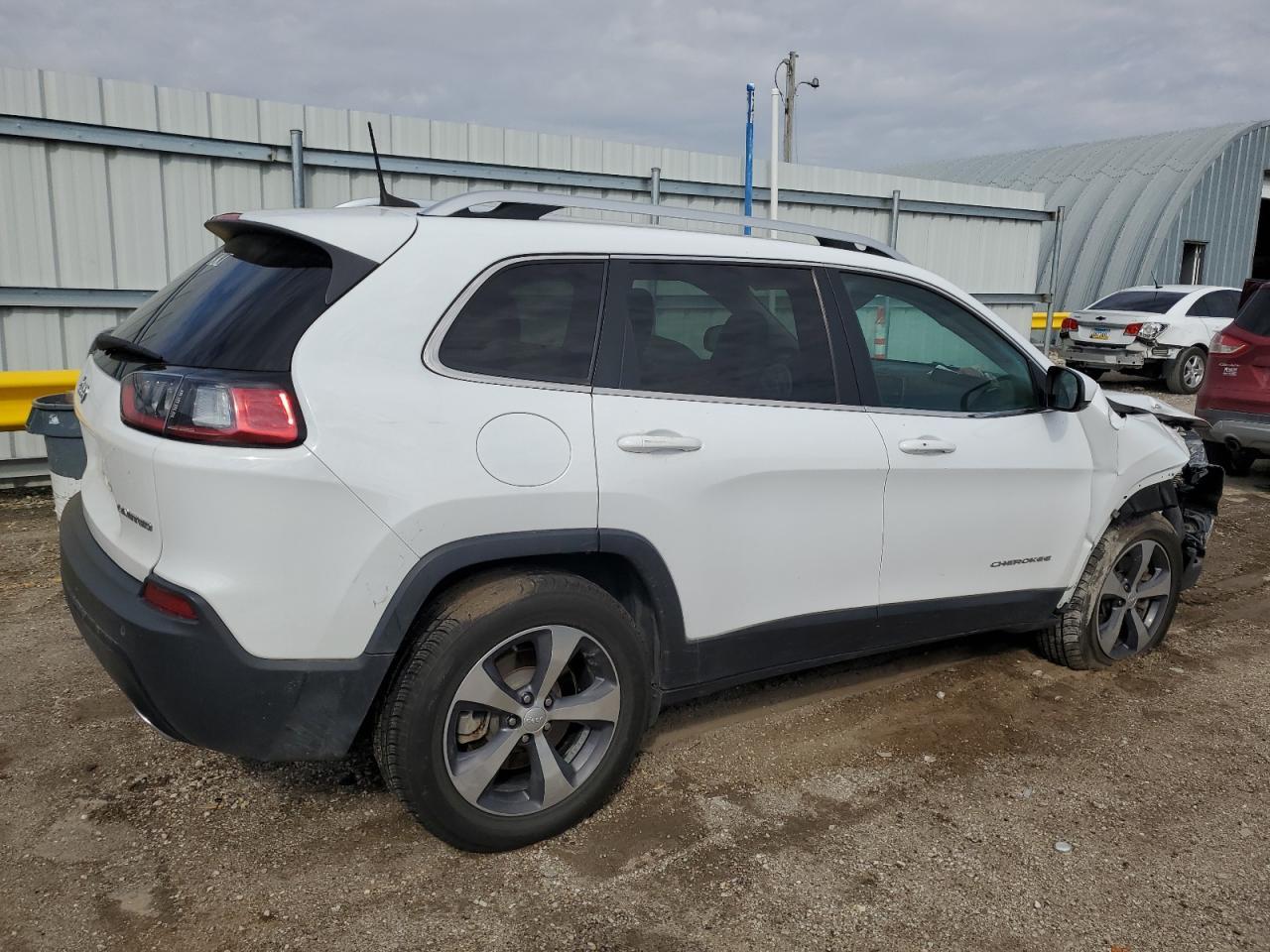 2019 Jeep Cherokee Limited - Image 3