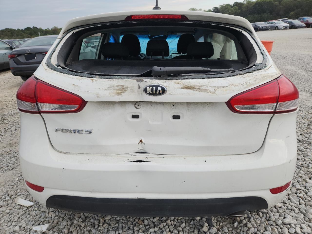 2017 Kia Forte Lx - Image 6