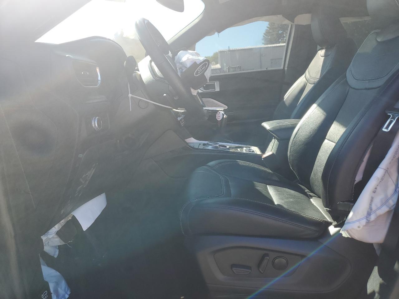 2023 Ford Explorer St - Image 7
