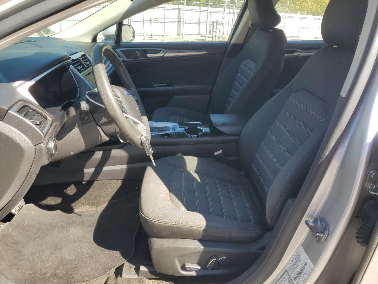 2016 Ford Fusion Se - Фото 7