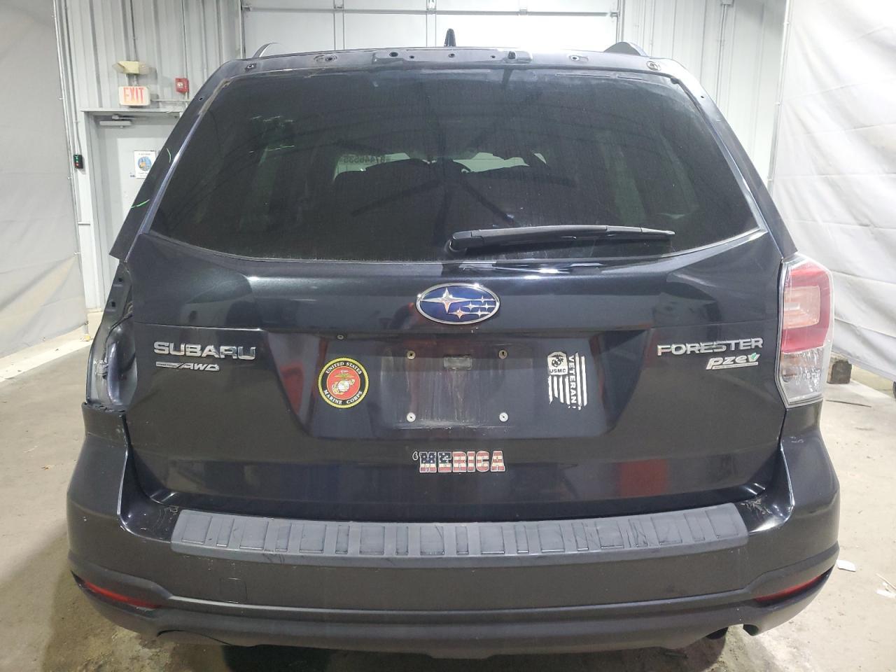 2017 Subaru Forester 2.5I Premium - Image 6