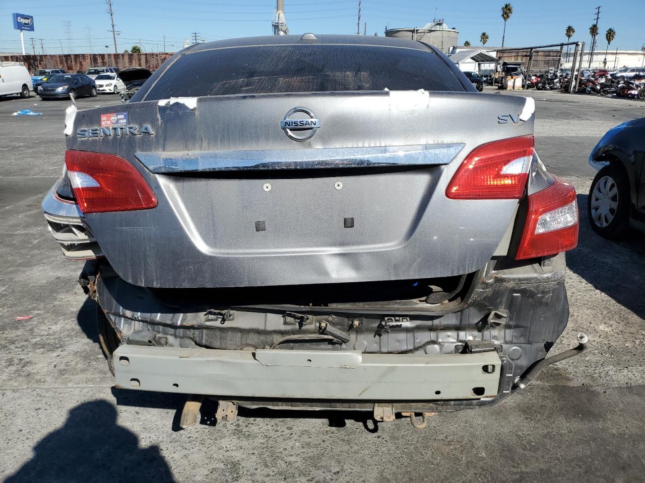 2016 Nissan Sentra S - Фото 6