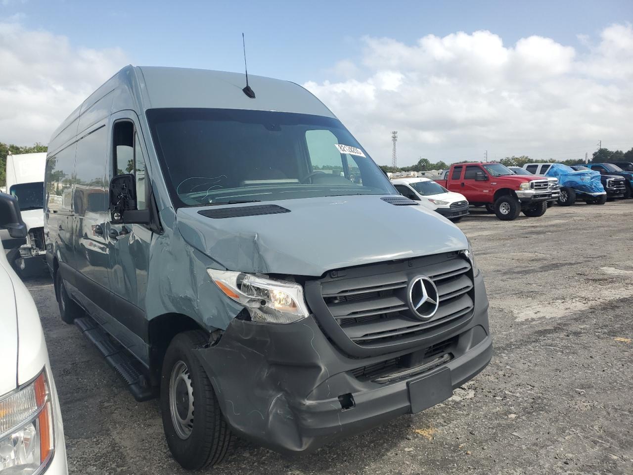 2023 Mercedes-Benz Sprinter 2500 - Фото 4
