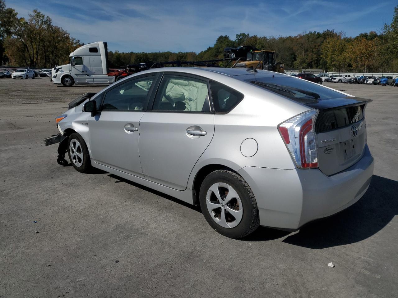 2012 Toyota Prius - Фото 2