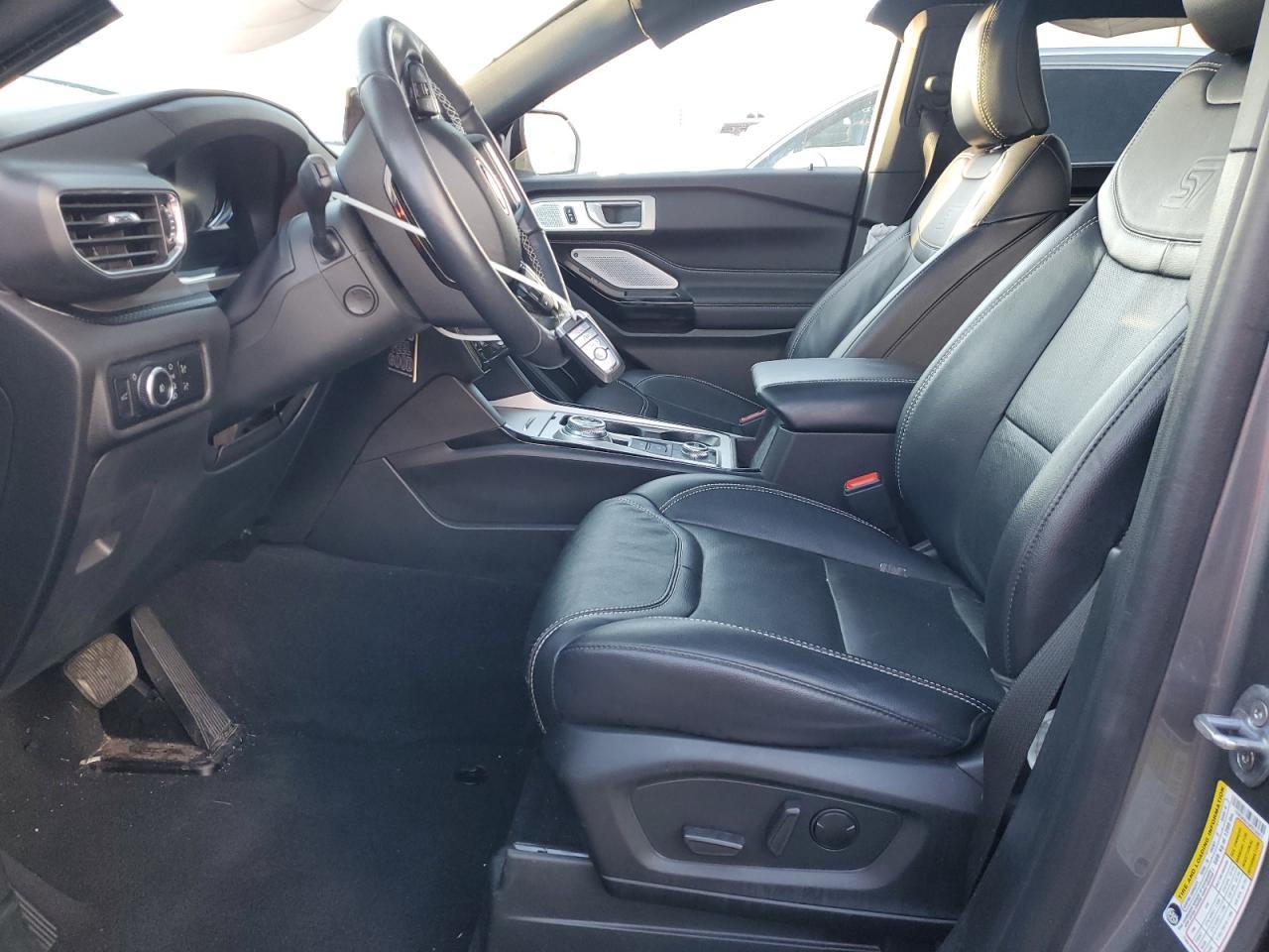 2023 Ford Explorer St - Image 7