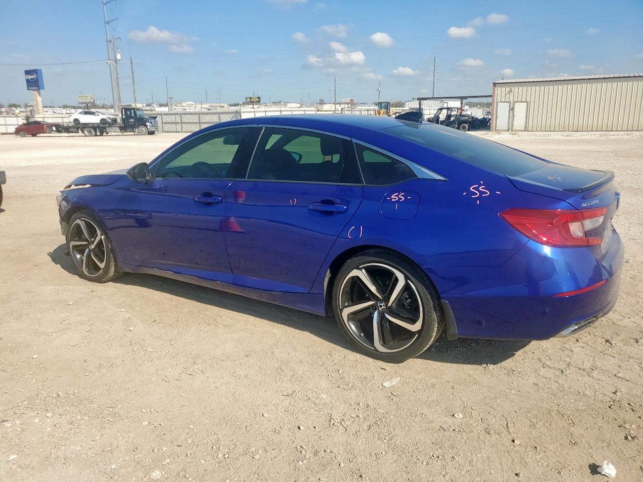 2021 Honda Accord Sport - Image 2