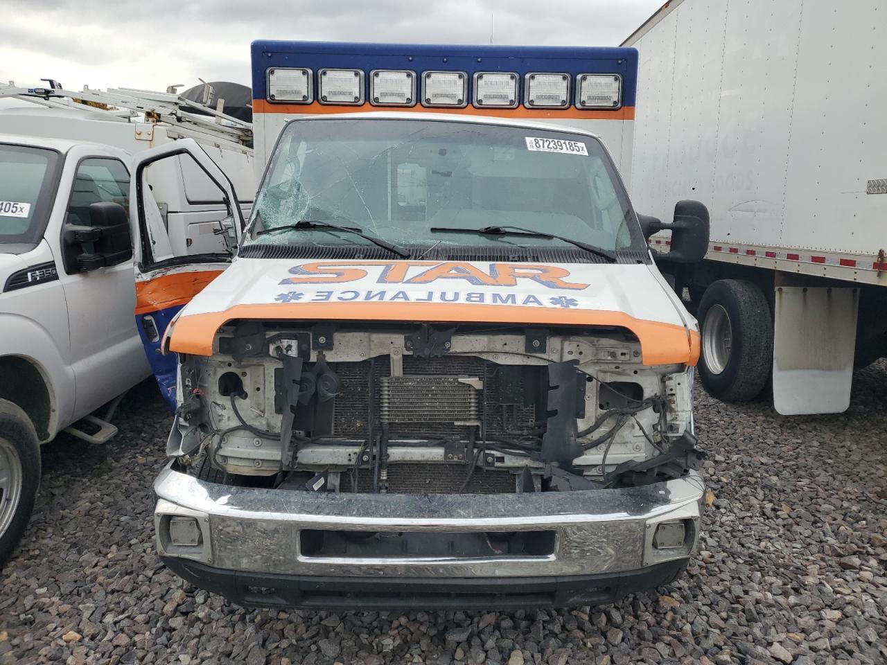 2017 Ford E-350 Ambulance - Фото 5