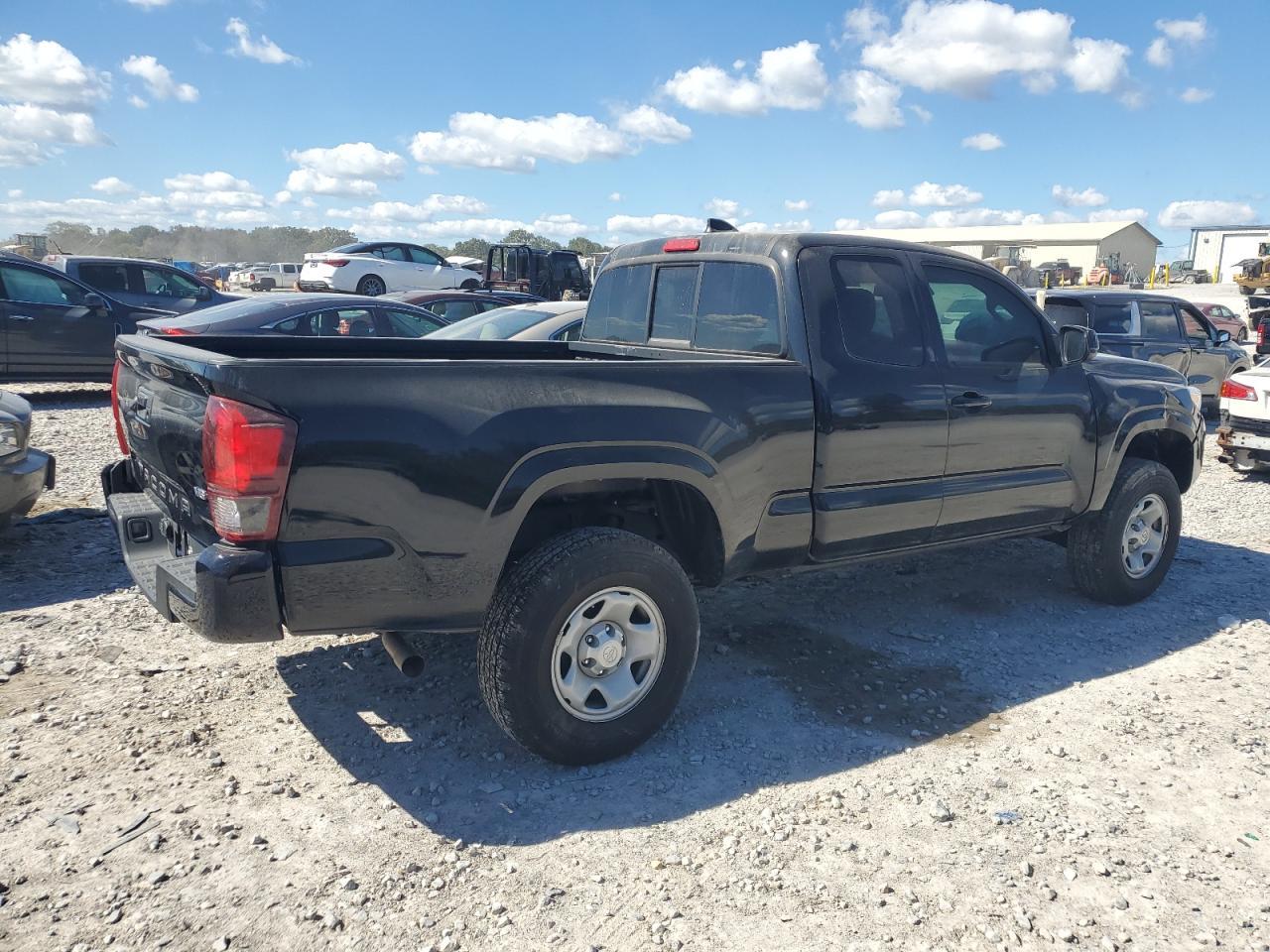 2023 Toyota Tacoma Access Cab - Фото 3