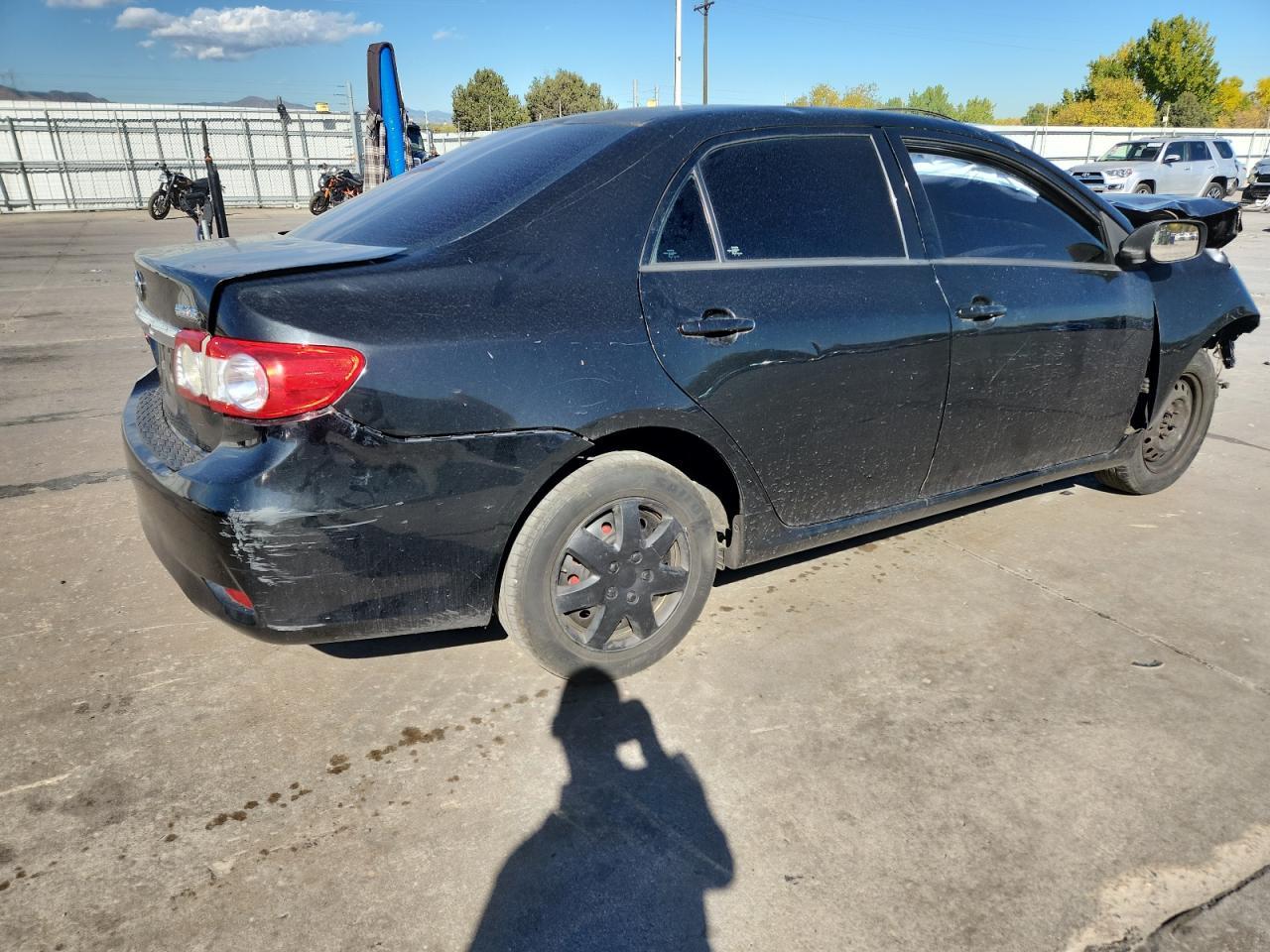 2013 Toyota Corolla Base - Фото 3
