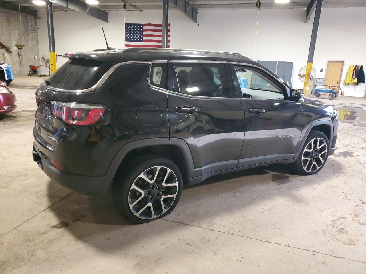 2017 Jeep Compass Limited - Image 3