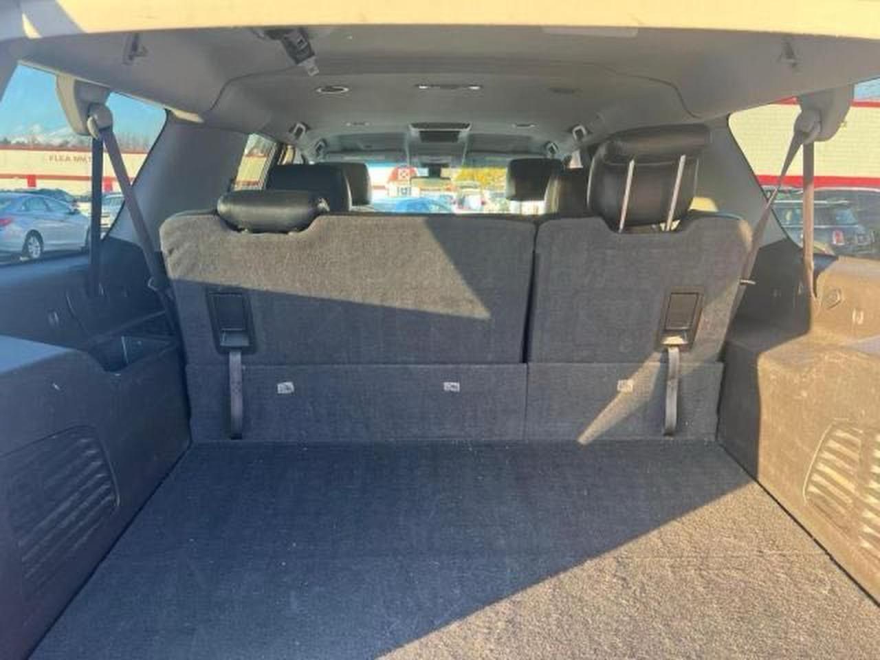 2015 Chevrolet Suburban K1500 Ls - Image 7