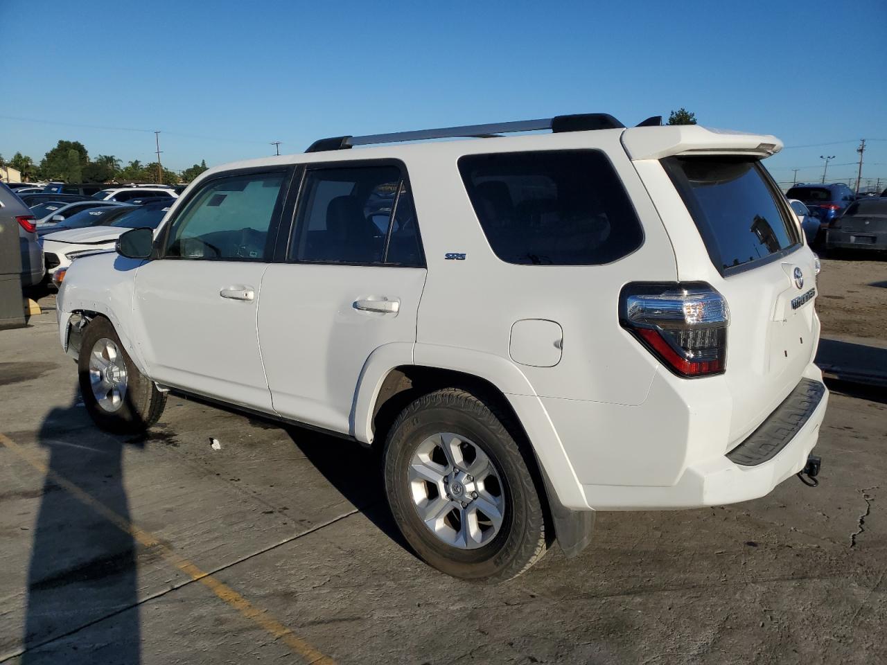 2023 Toyota 4Runner Se - Фото 2