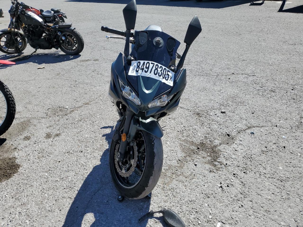2025 Kawasaki Ex650 P - Фото 2