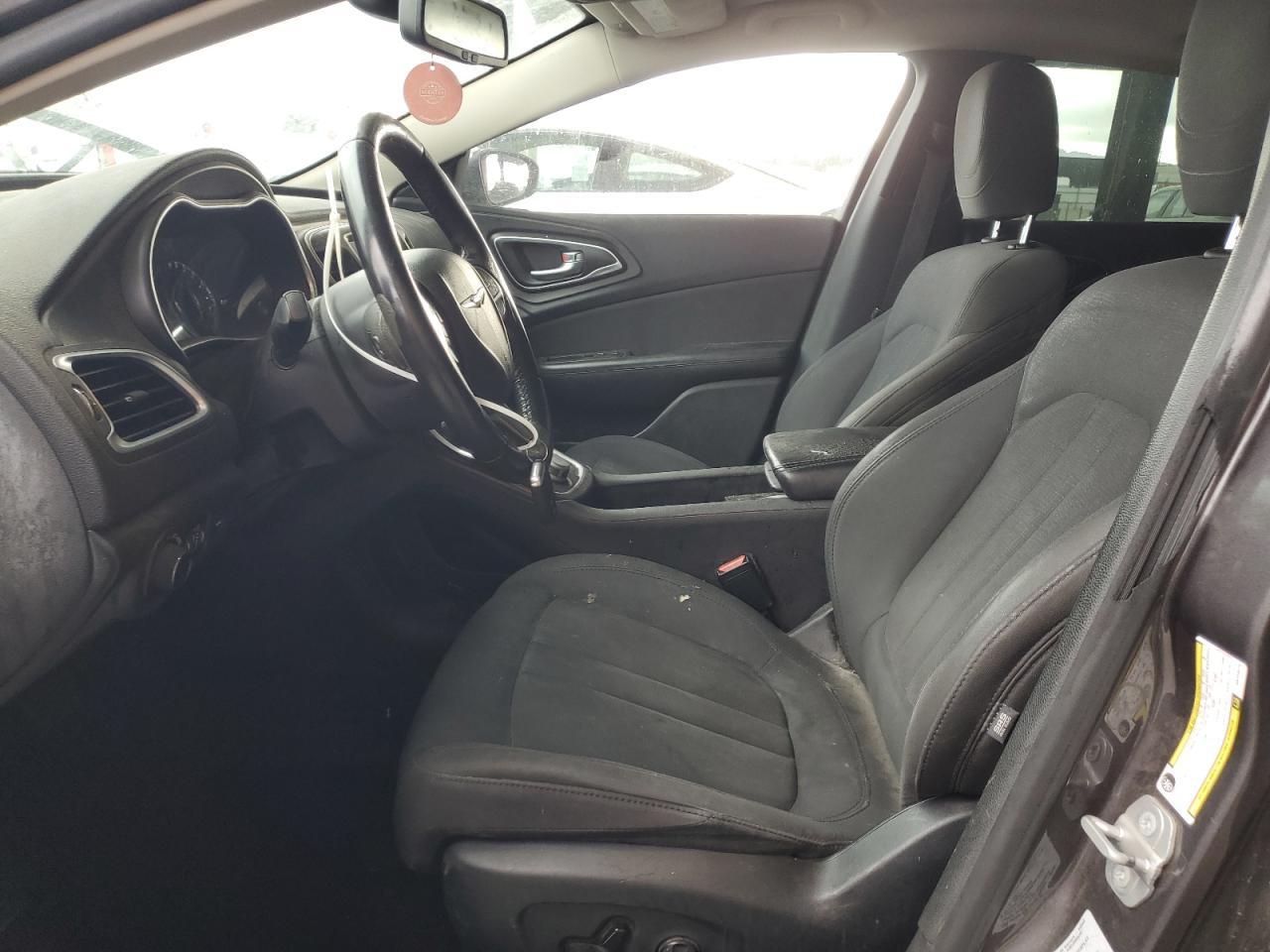 2016 Chrysler 200 Limited - Фото 7