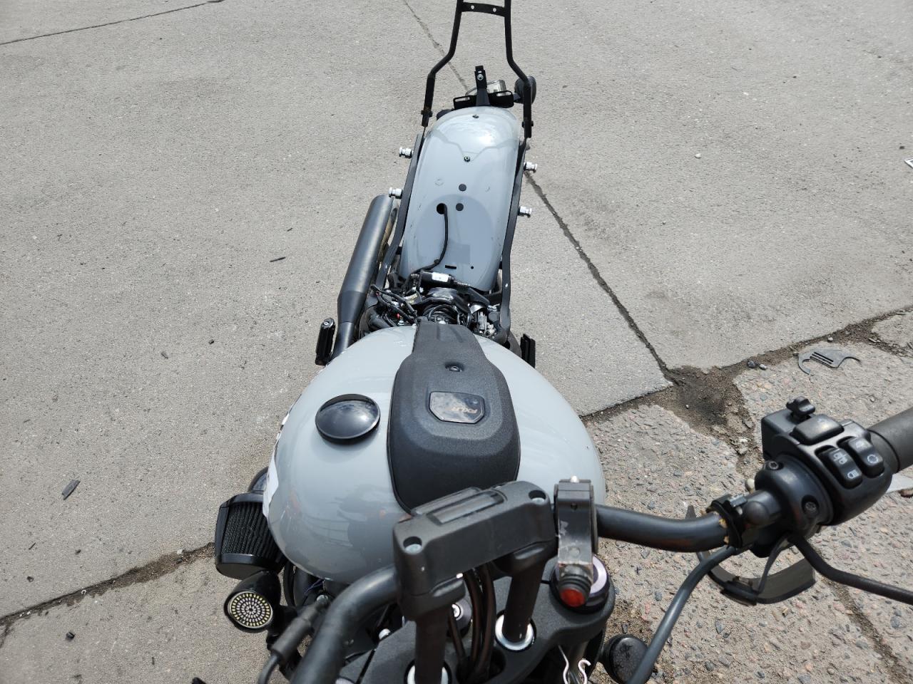 2024 Harley-Davidson Fxlrst - Фото 5